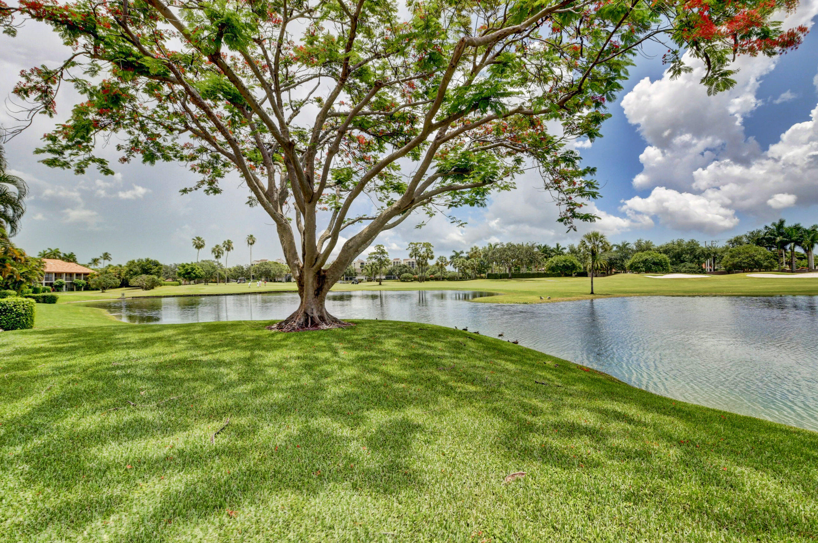 7744 La Mirada Drive Boca Raton, FL 33433 - Photo 3 of 32 view