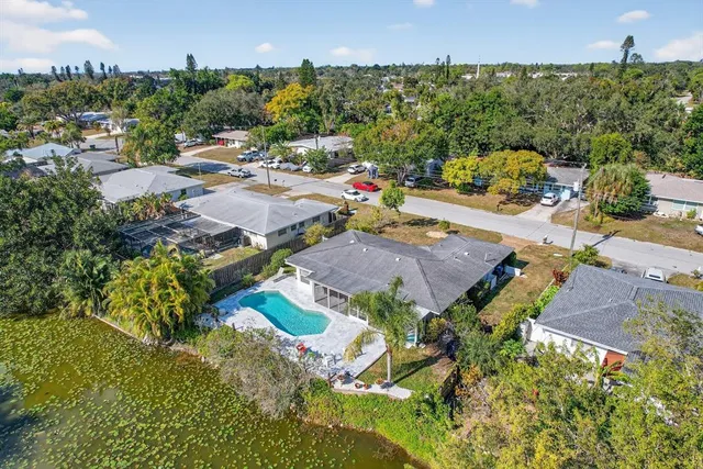 an aerial view of a houses