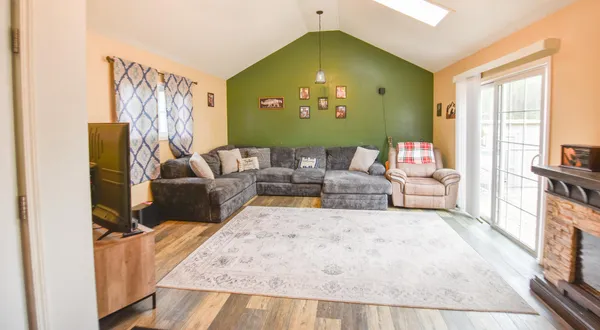 $174,900 | 421 Summit Street, Union City, MI 49094