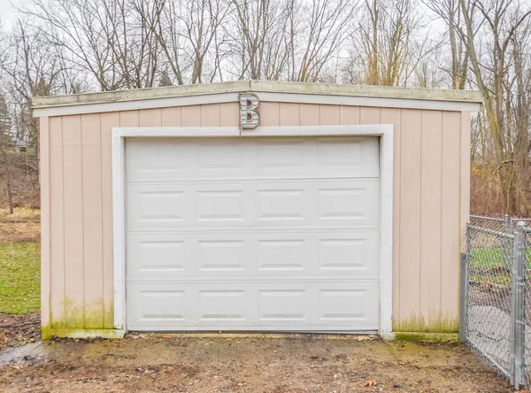 $174,900 | 421 Summit Street, Union City, MI 49094