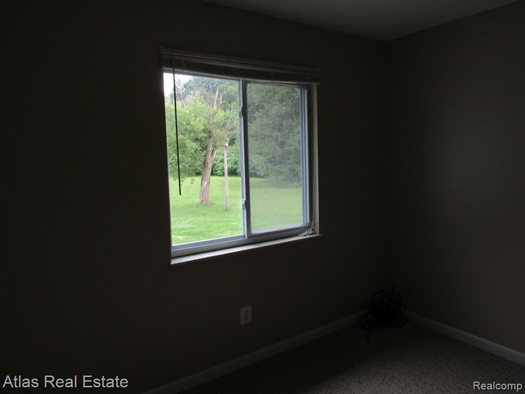 9292 South State Road Goodrich, MI 48438 - Photo 16 of 17