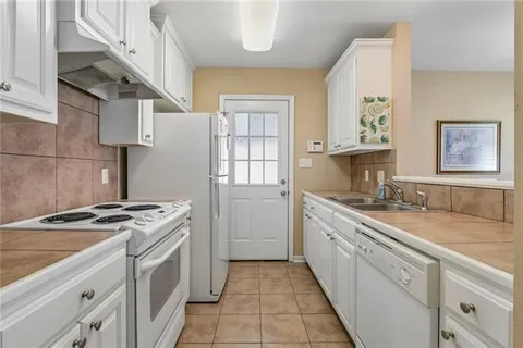 $195,000 | 484 South 2nd Street, Ponchatoula, LA 70454