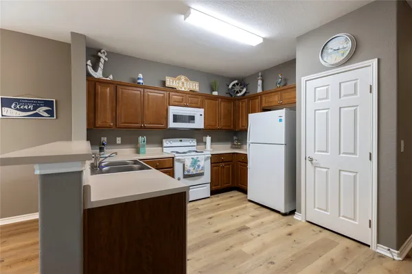$325,000 | 1126 3ks Street, San Leon, TX 77539