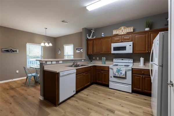 $325,000 | 1126 3ks Street, San Leon, TX 77539