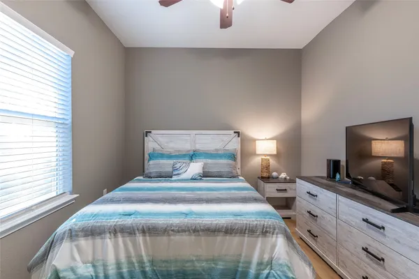 $325,000 | 1126 3ks Street, San Leon, TX 77539