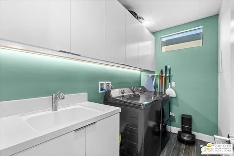 $1,284,900 | 1361 Woodward Way, Palm Springs, CA 92262