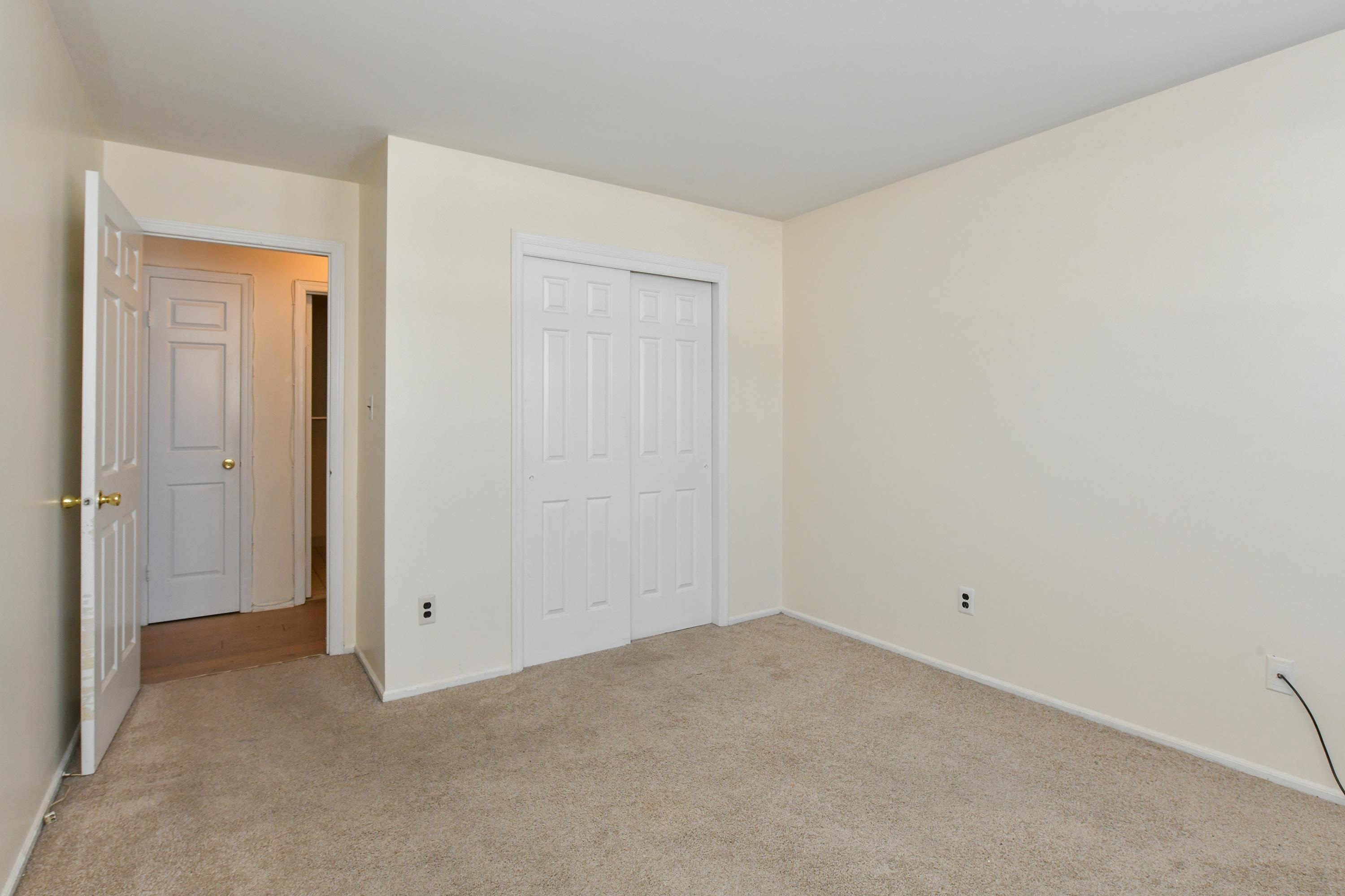 290 Alpine Way, Unit A Woodbridge, NJ 07095 - Photo 15 of 33