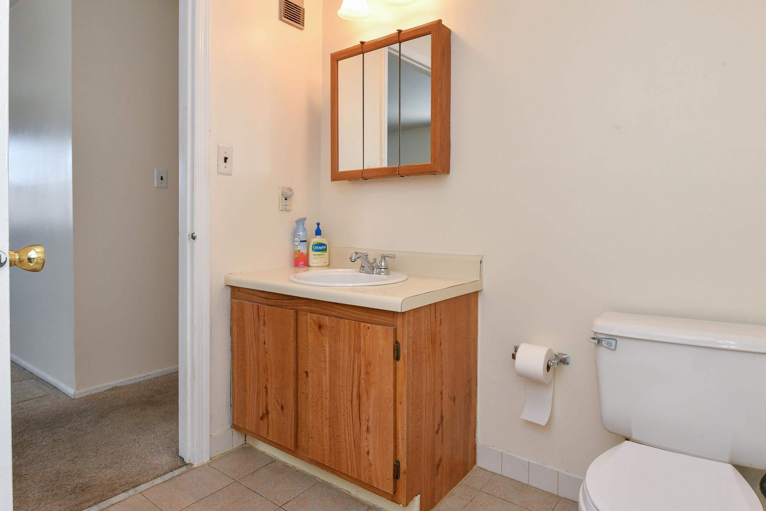 290 Alpine Way, Unit A Woodbridge, NJ 07095 - Photo 23 of 33