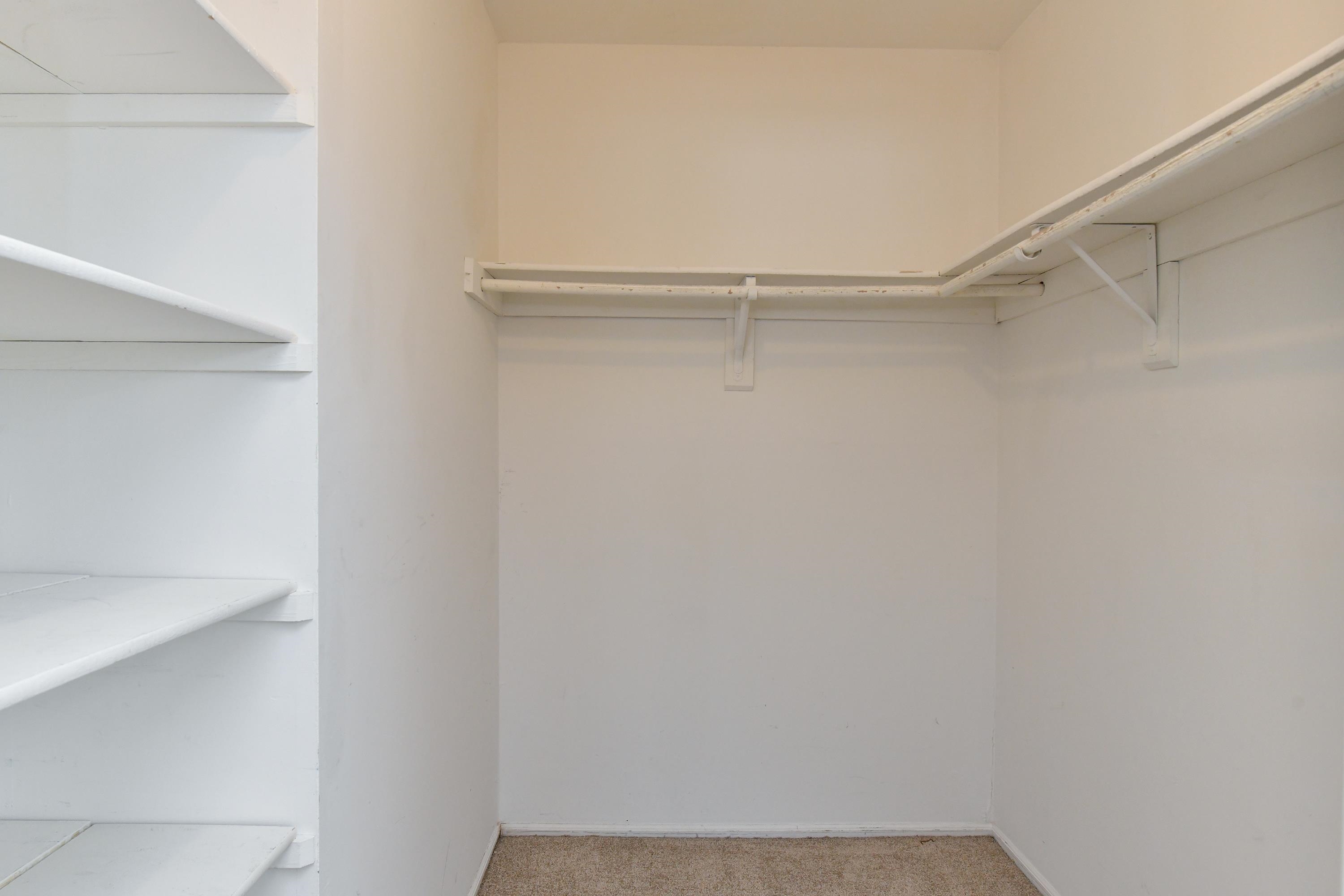 290 Alpine Way, Unit A Woodbridge, NJ 07095 - Photo 24 of 33