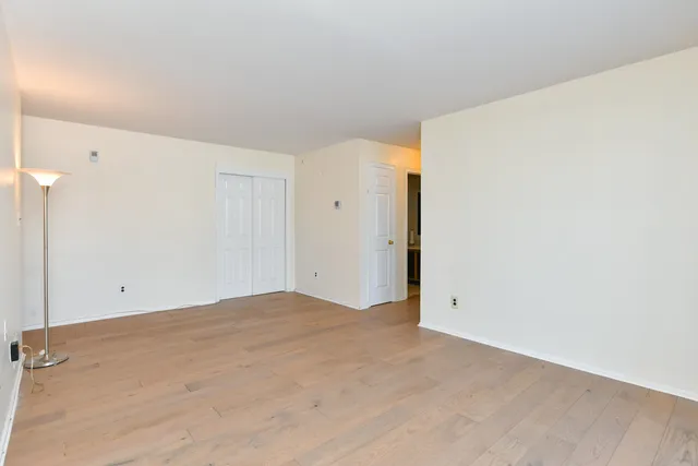 $2,500 | 290 Alpine Way, Unit A, Woodbridge, NJ 07095