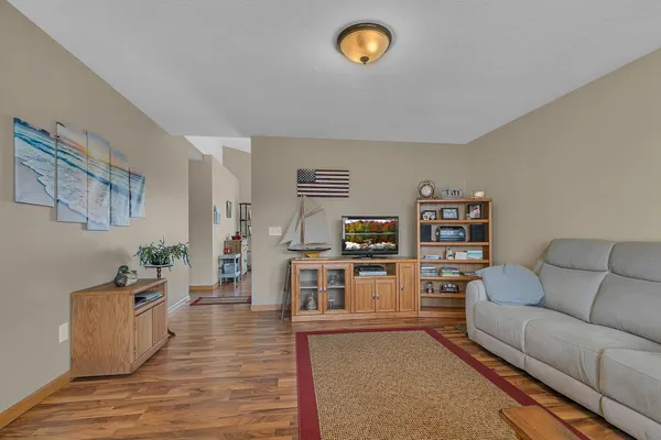 $279,900 | 6737 22nd St N Loop, St. Cloud, MN 56303