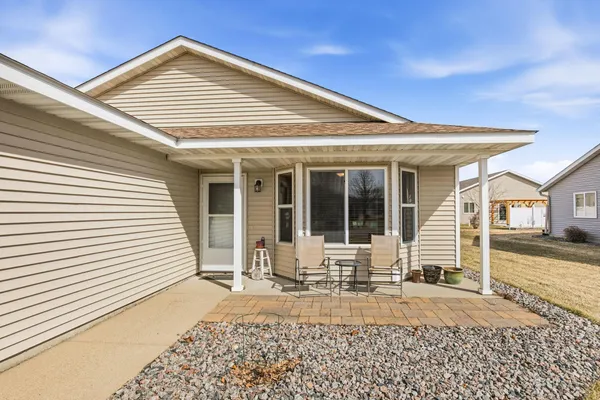 $279,900 | 6737 22nd St N Loop, St. Cloud, MN 56303
