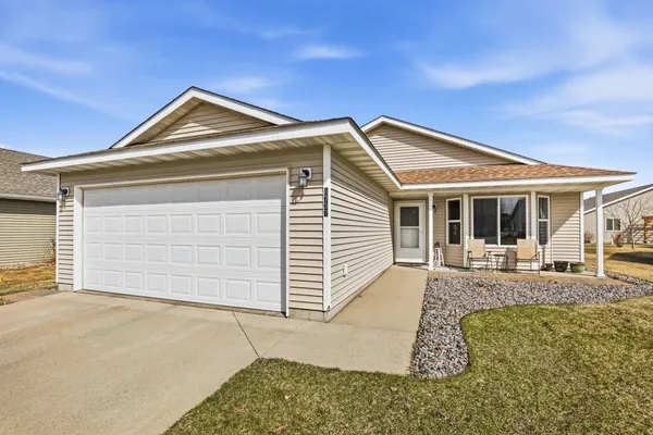 $279,900 | 6737 22nd St N Loop, St. Cloud, MN 56303