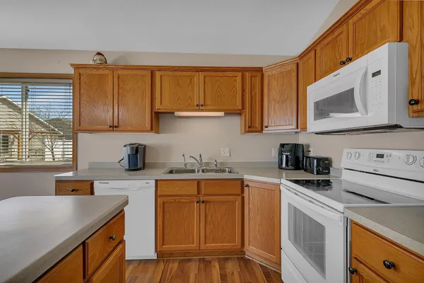 $279,900 | 6737 22nd St N Loop, St. Cloud, MN 56303