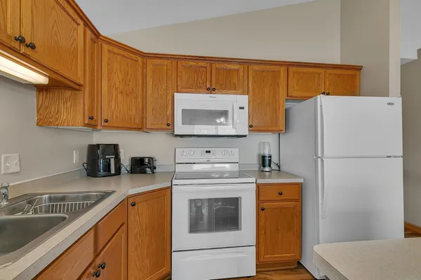$279,900 | 6737 22nd St N Loop, St. Cloud, MN 56303