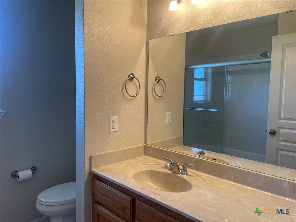 170 County Road 4709 Kempner, TX 76539 - Photo 18 of 24 Guest Bathroom with Granite countertops and a shower / tub combo
Texas Real Estate Sales, Leah Caruthers