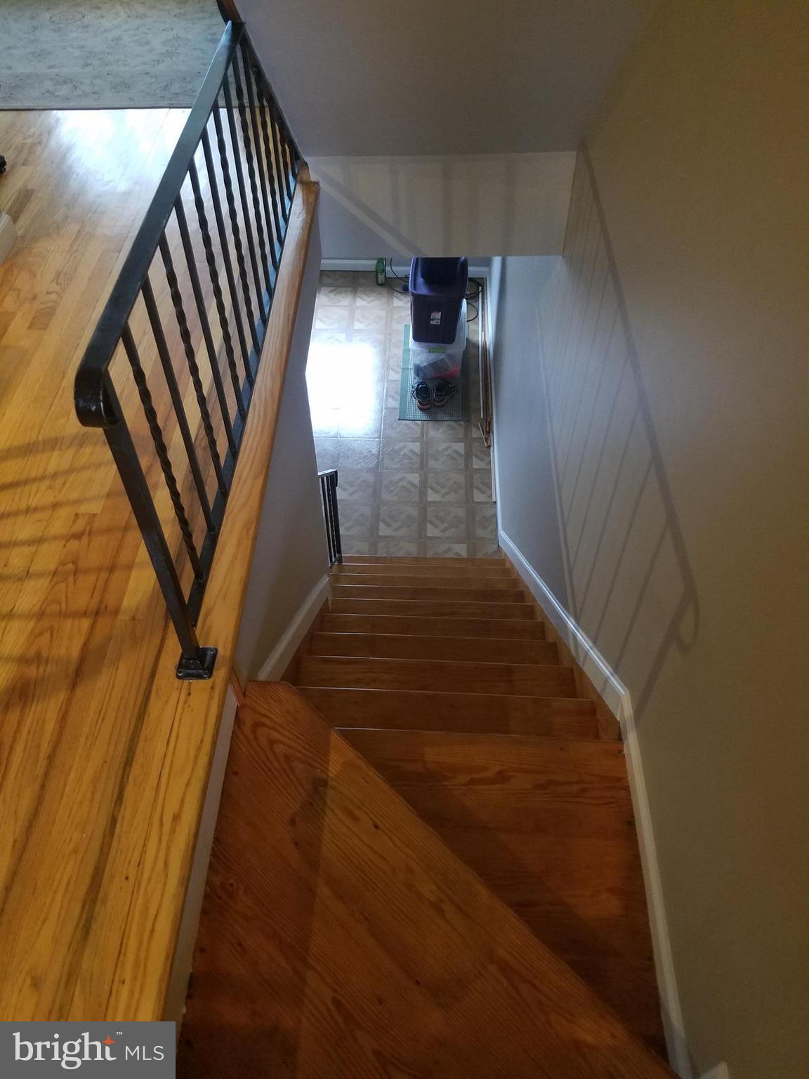 3635 Clarenell Road Baltimore, MD 21229 - Photo 15 of 24 Stairs Down