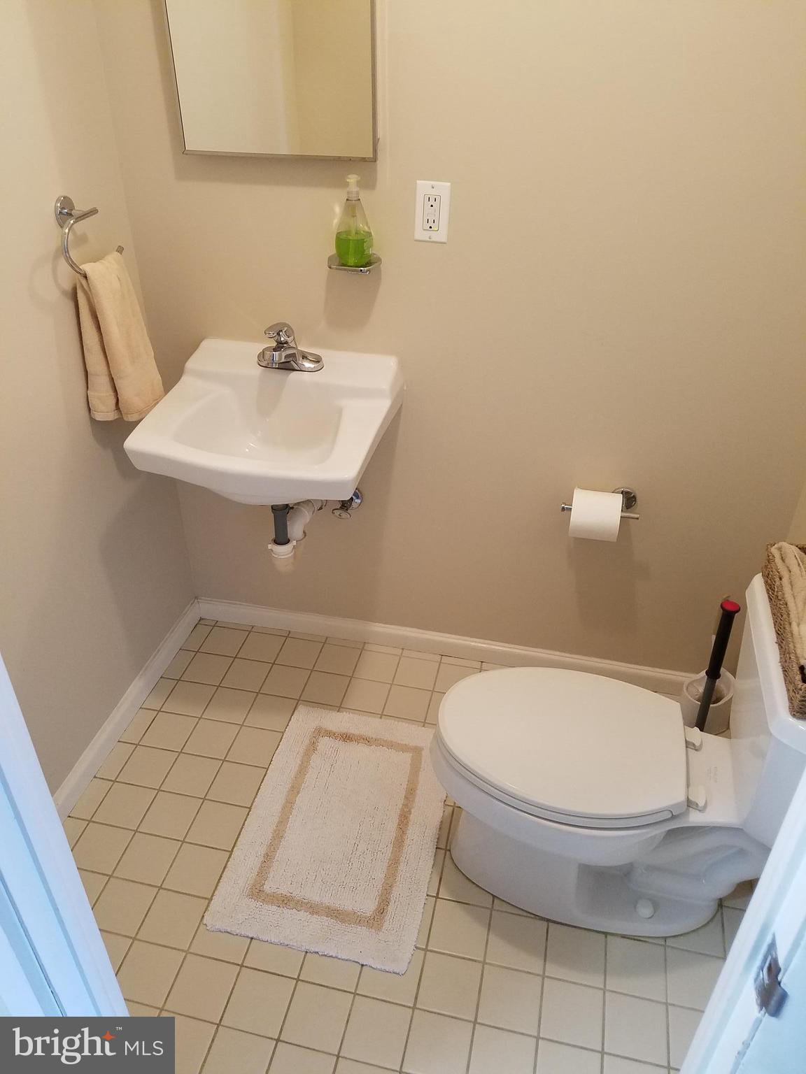 3635 Clarenell Road Baltimore, MD 21229 - Photo 18 of 24 Bath