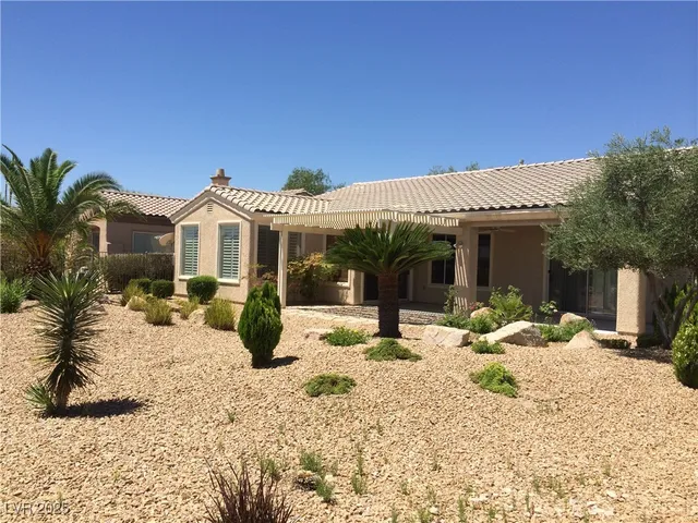 $2,700 | 4710 Fiore Bella Boulevard, Las Vegas, NV 89135