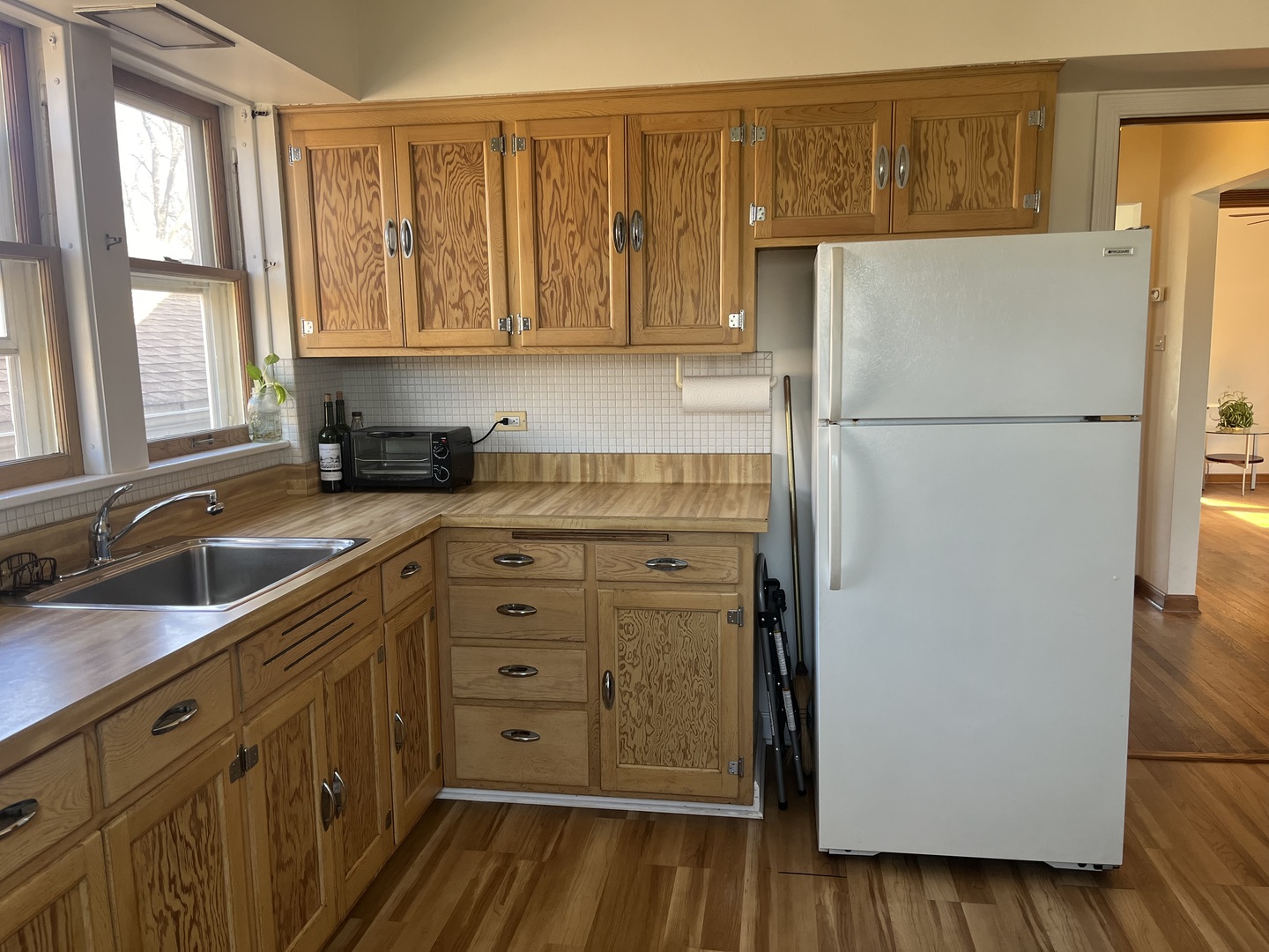 2306 12th Avenue North Riverside, IL 60546 - Photo 7 of 25