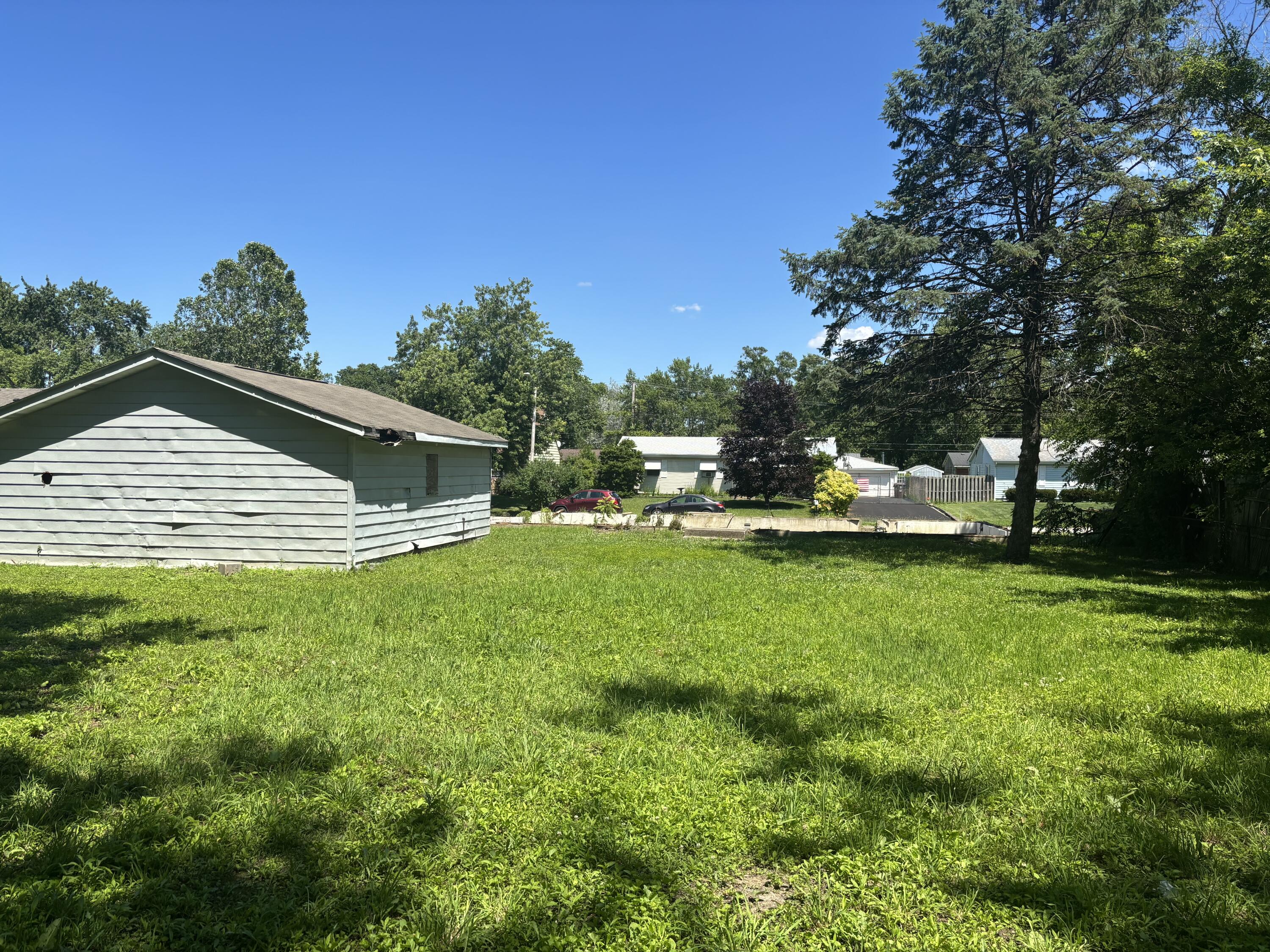 764 Acadia Road Valparaiso, IN 46385 - Photo 13 of 16 3000x2250