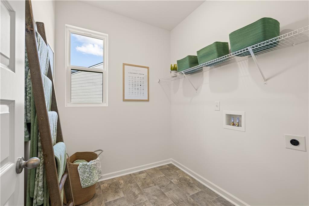 1080 Amerson Street Buckhead, GA 30625 - Photo 48 of 51 a small space with wooden floor and a window