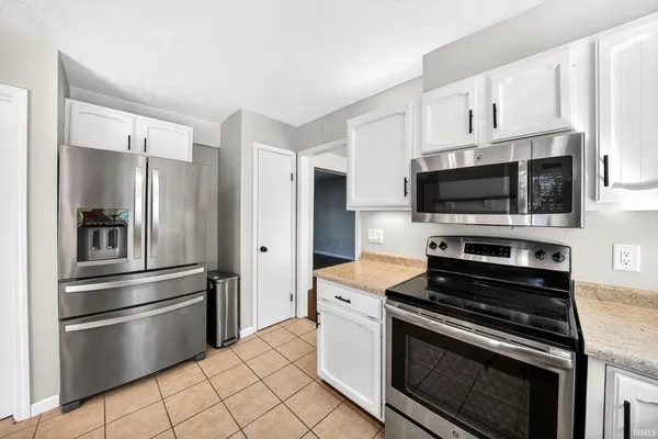 $340,000 | 50976 Pine Ridge Drive, Granger, IN 46530