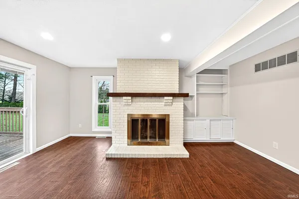 $340,000 | 50976 Pine Ridge Drive, Granger, IN 46530