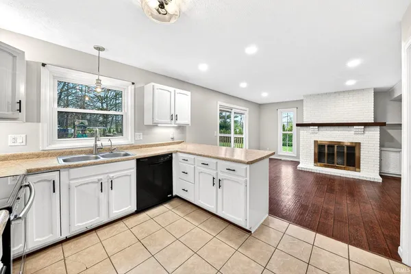 $340,000 | 50976 Pine Ridge Drive, Granger, IN 46530