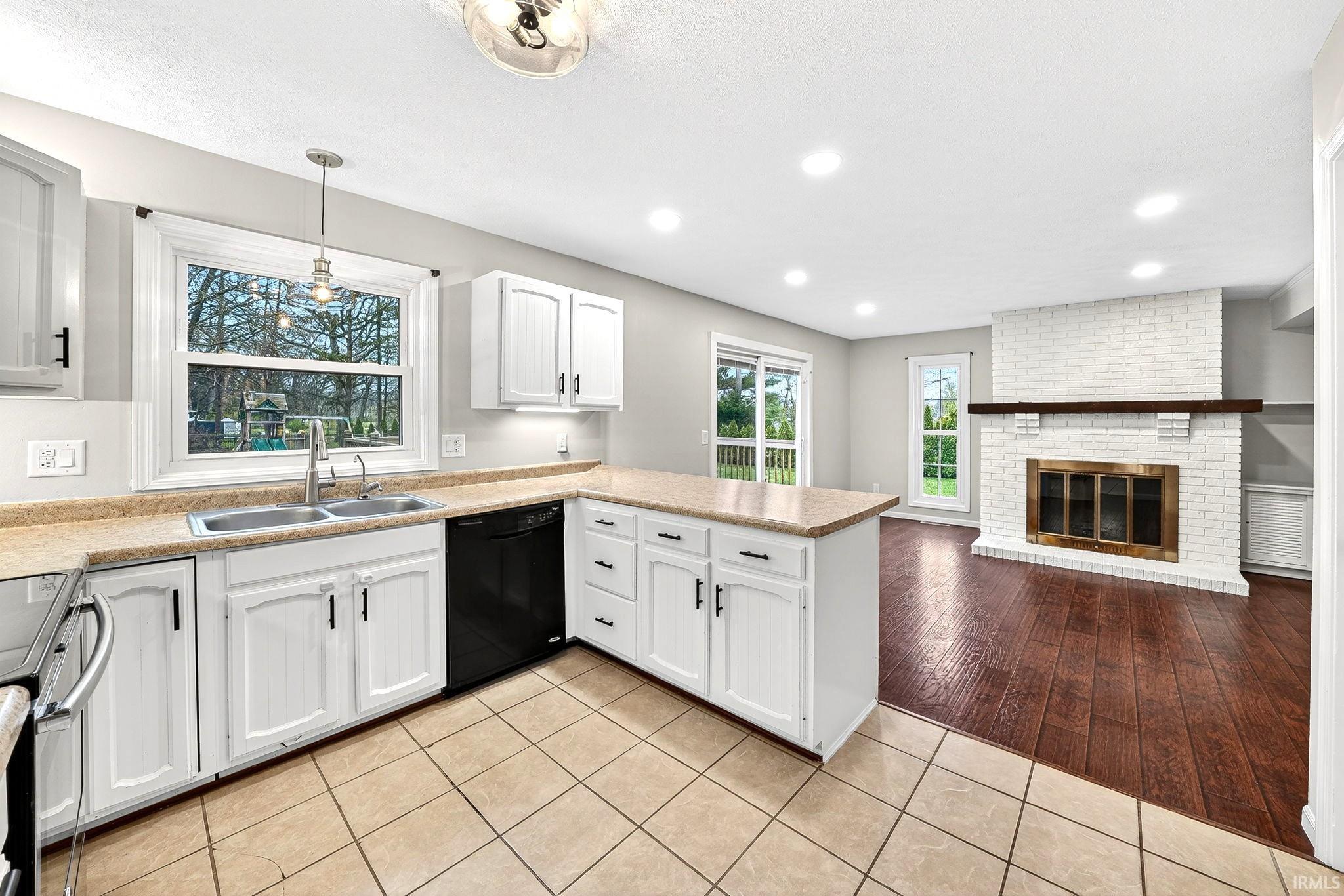 50976 Pine Ridge Drive Granger, IN 46530 - Photo 10 of 28