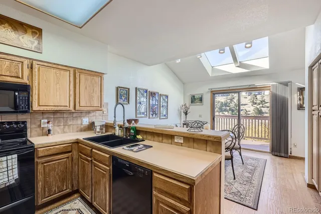 $3,650 | 752 Chimney Creek Drive, Unit B, Golden, CO 80401