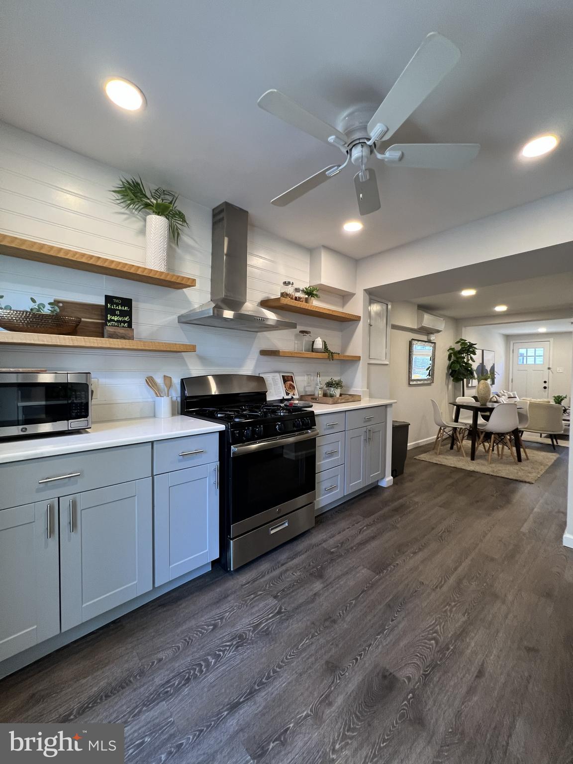 324 South Castle Street Baltimore, MD 21231 - Photo 7 of 17