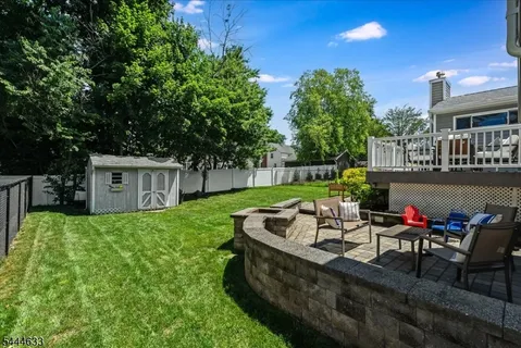 $799,000 | 48 Woodland Avenue, Verona, NJ 07044