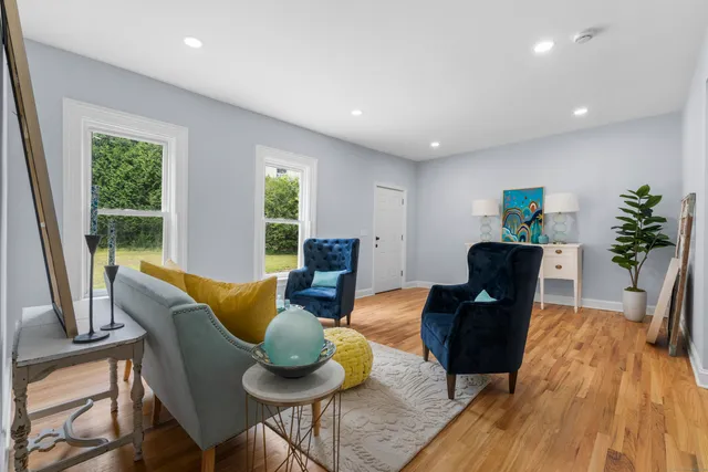 $5,000 | 337 South Windham Road, Windham, CT 06226