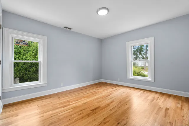 $5,000 | 337 South Windham Road, Windham, CT 06226