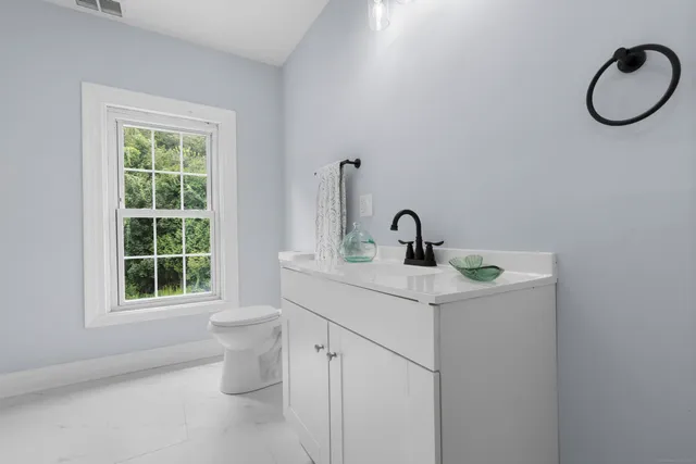 $5,000 | 337 South Windham Road, Windham, CT 06226