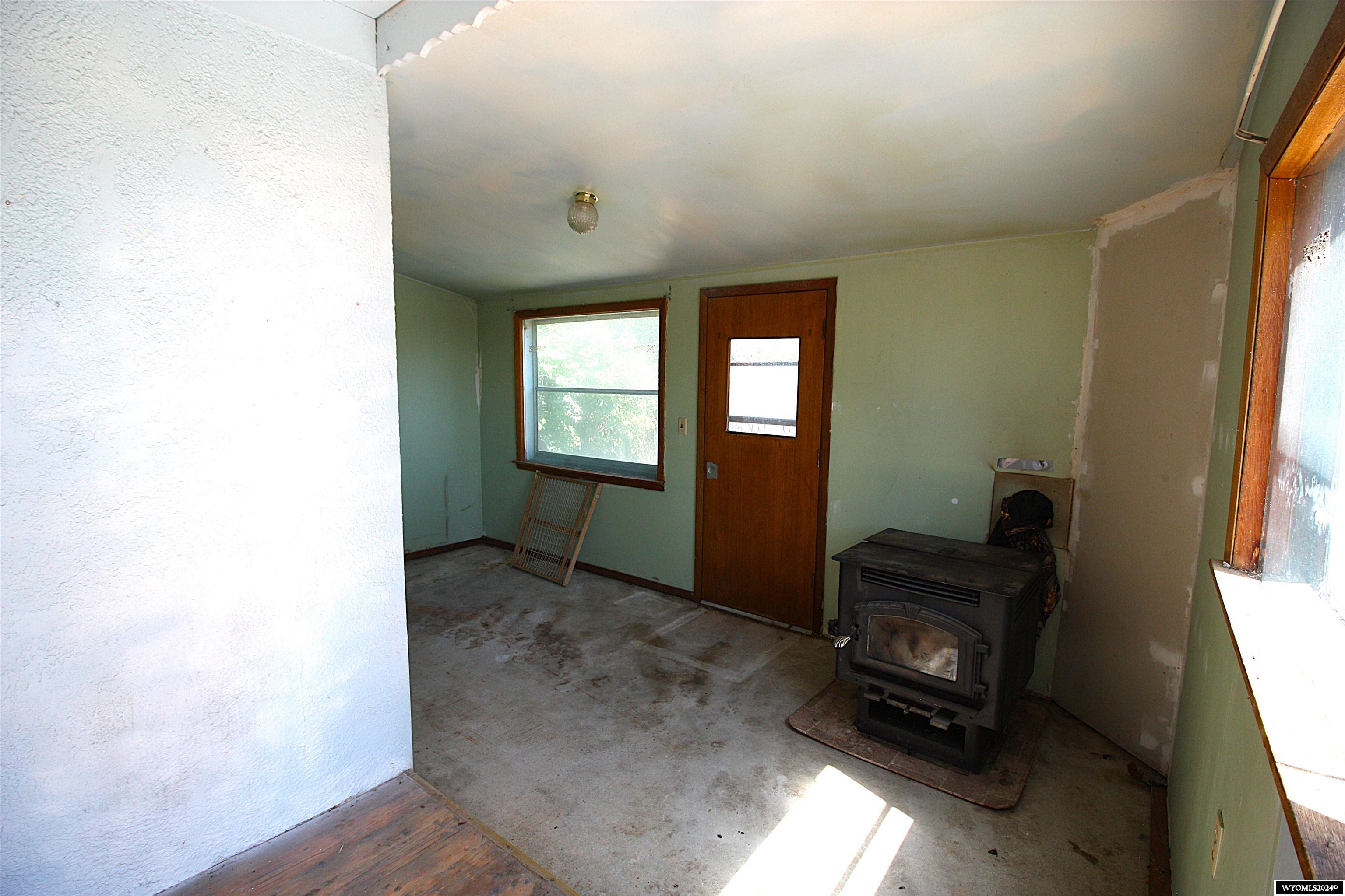 213 10th Avenue Lyman, NE 69352 - Photo 3 of 30