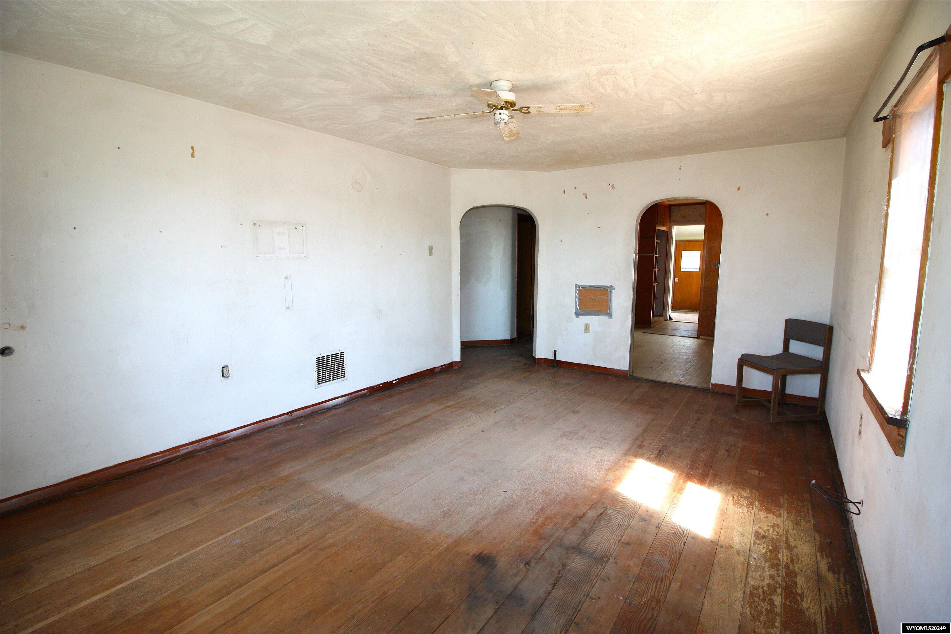 213 10th Avenue Lyman, NE 69352 - Photo 9 of 30