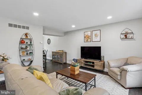 $479,000 | 603 East Wheat Mill Court, Millersville, MD 21108