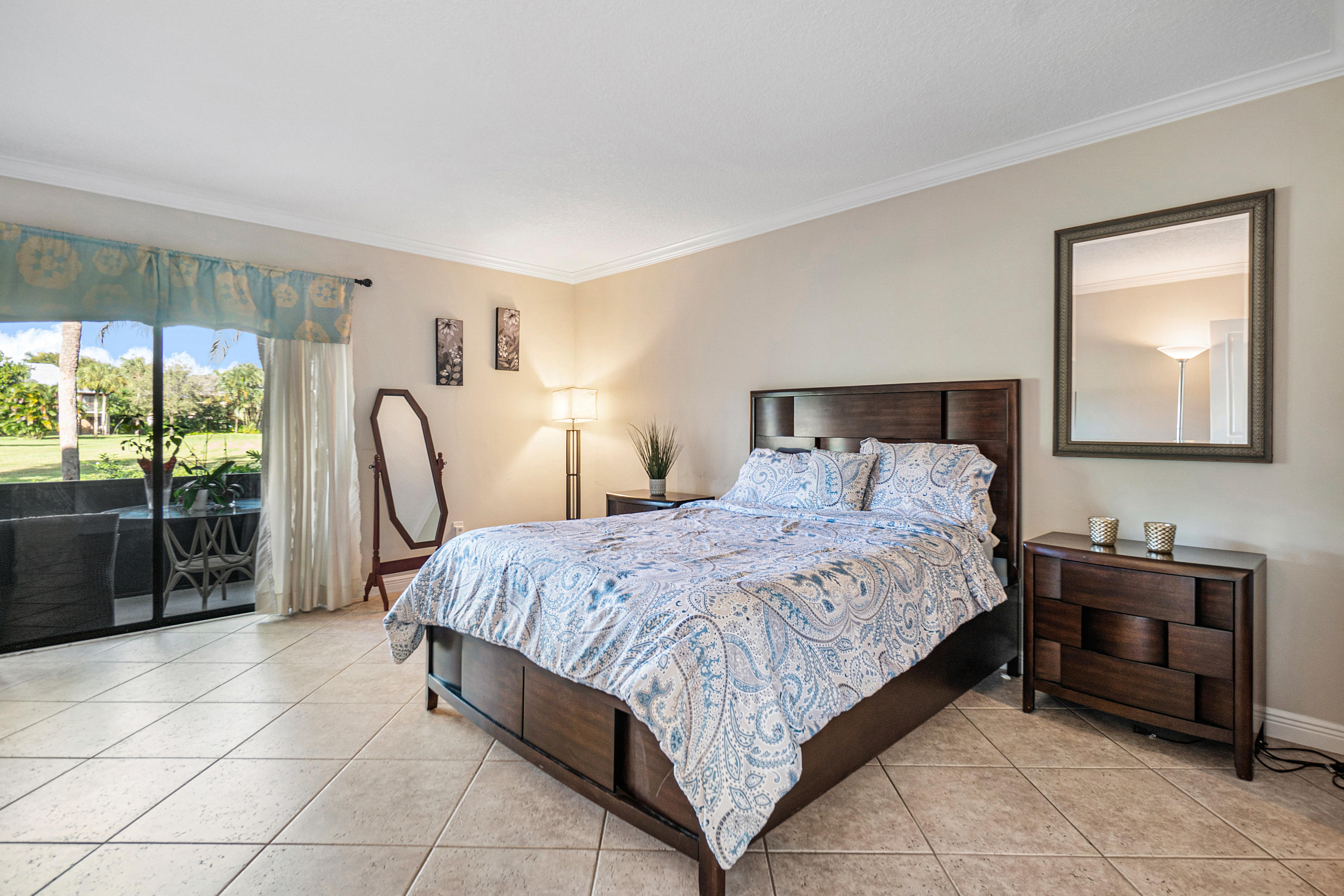 13334 Polo Club Road, Unit 217 Wellington, FL 33414 - Photo 15 of 23 015-13334PoloClubRoad-Wellington-FL-3341
