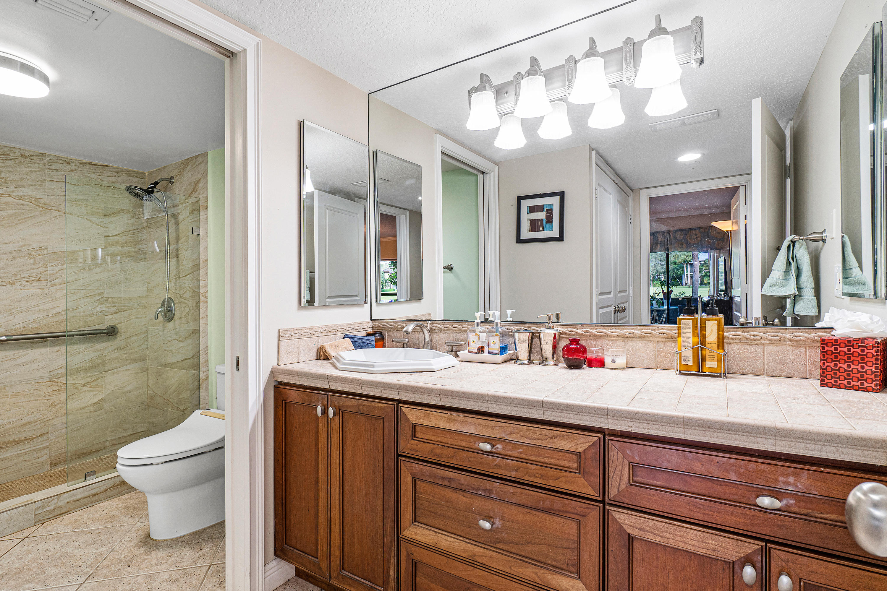 13334 Polo Club Road, Unit 217 Wellington, FL 33414 - Photo 17 of 23 017-13334PoloClubRoad-Wellington-FL-3341