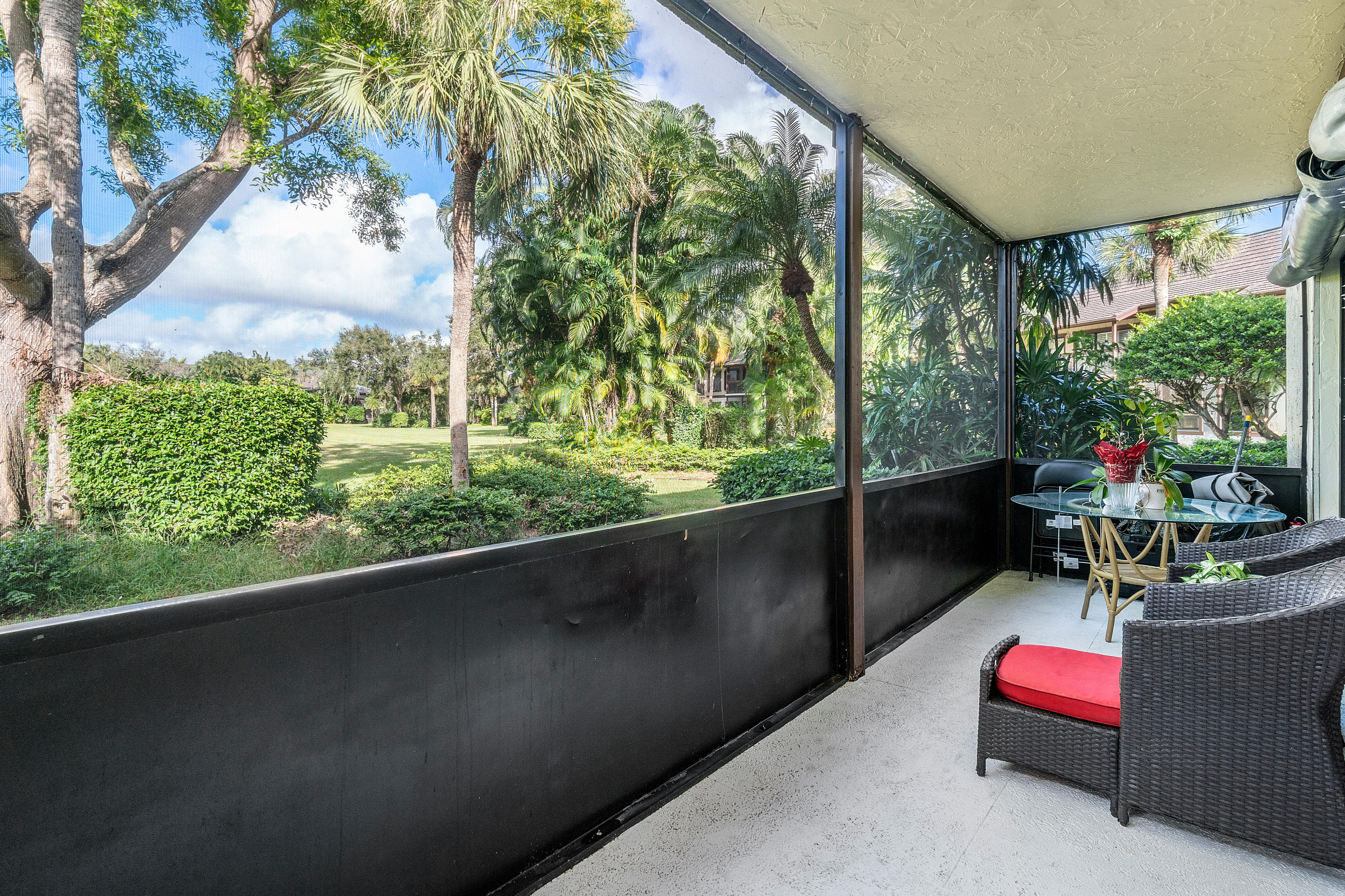 13334 Polo Club Road, Unit 217 Wellington, FL 33414 - Photo 19 of 23 019-13334PoloClubRoad-Wellington-FL-3341