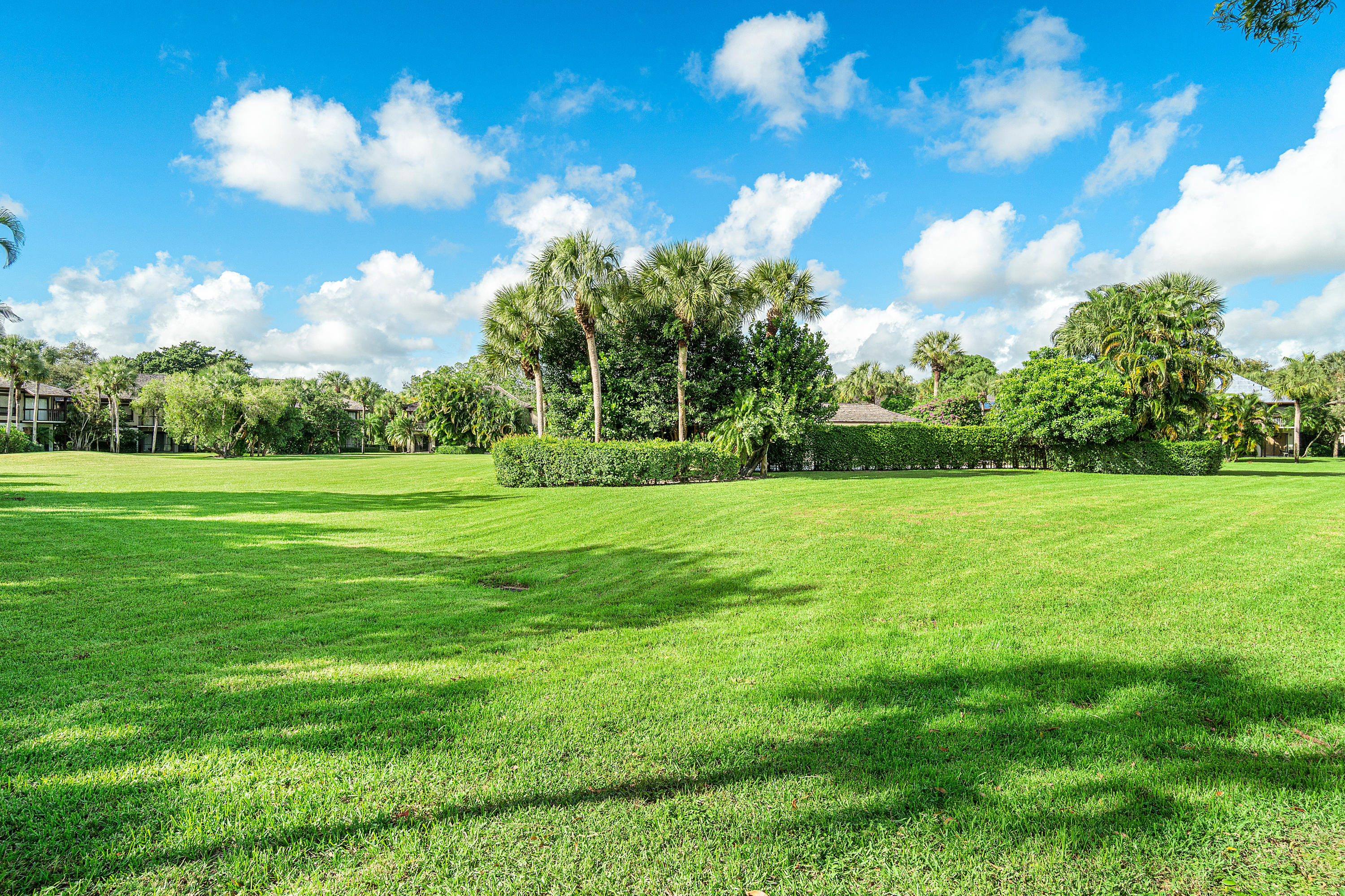 13334 Polo Club Road, Unit 217 Wellington, FL 33414 - Photo 21 of 23 021-13334PoloClubRoad-Wellington-FL-3341