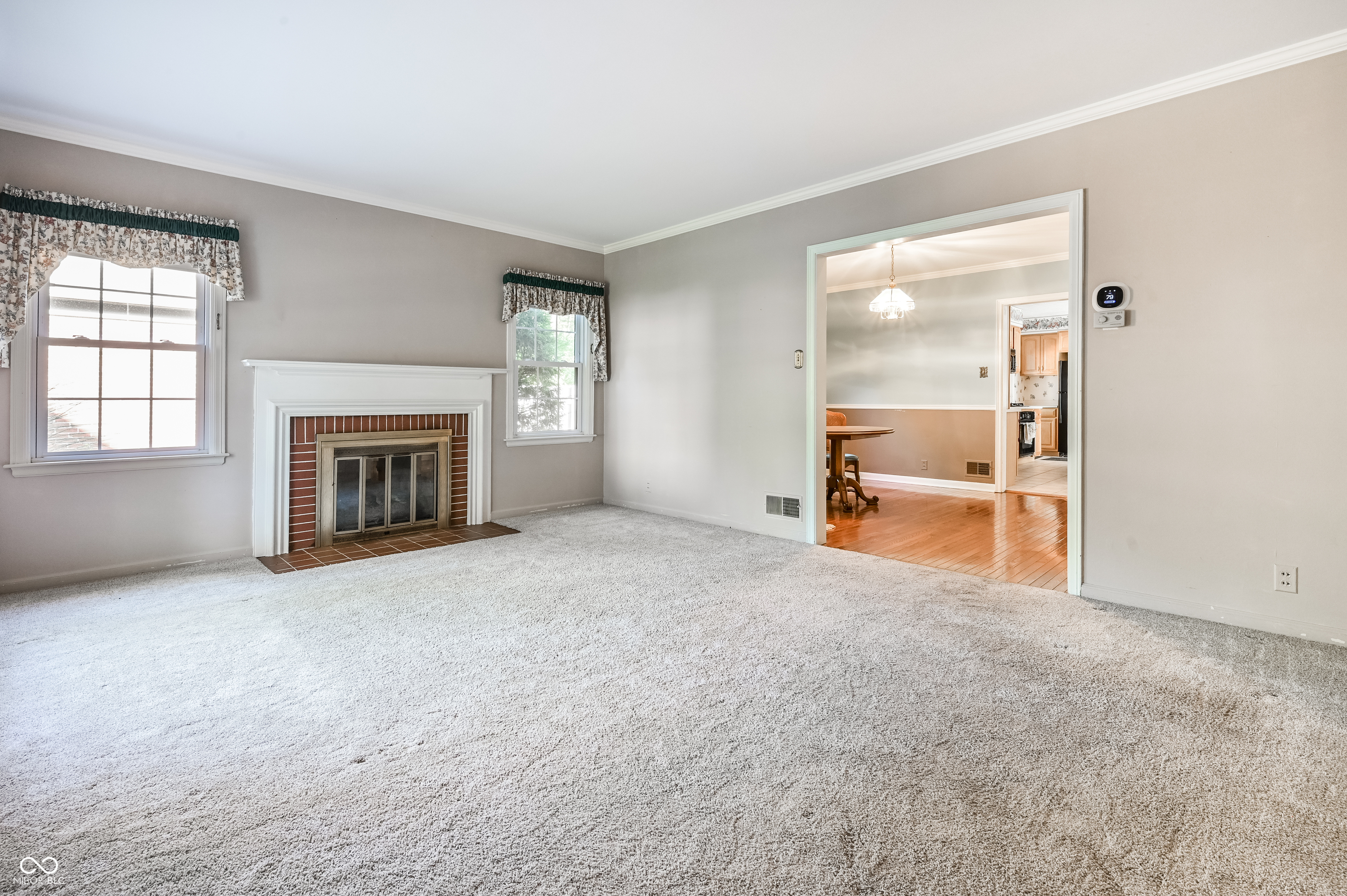 6835 Willow Road Indianapolis, IN 46220 - Photo 7 of 36 Gallery Image 7
