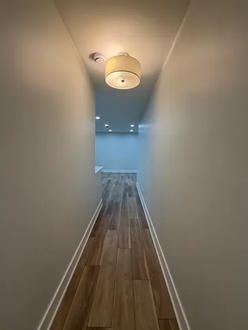 $1,545 | 452 West Aldine Avenue, Unit 427, Chicago, IL 60657