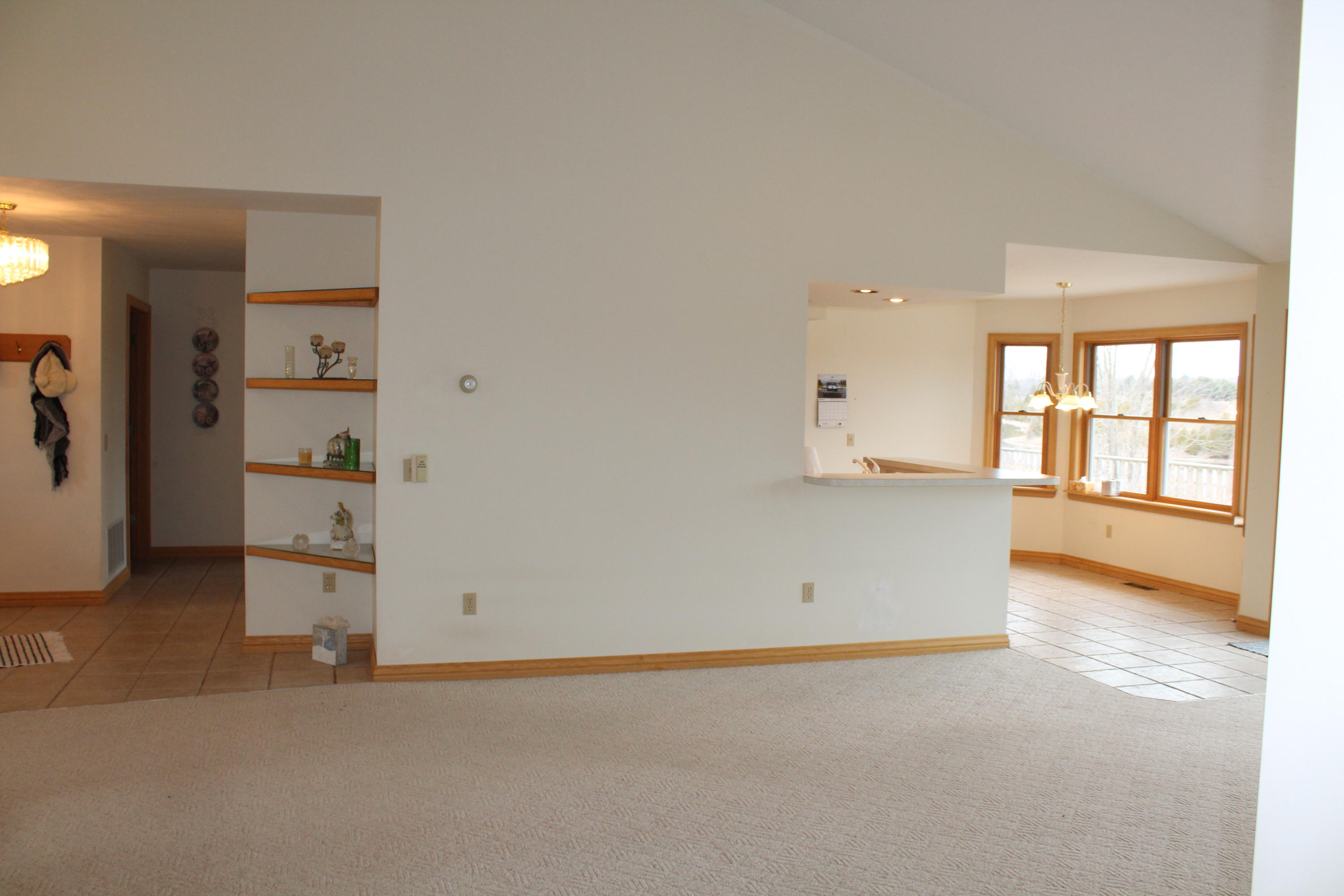 4275 Orchard Beach Road Cheboygan, MI 49721 - Photo 9 of 41 Gallery Image 9