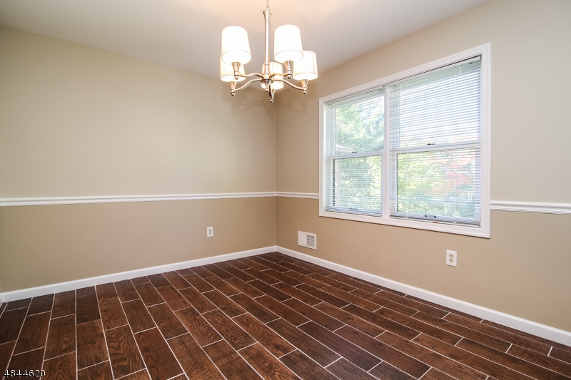 9 Heritage Drive, Unit E Chatham, NJ 07928 - Photo 4 of 11