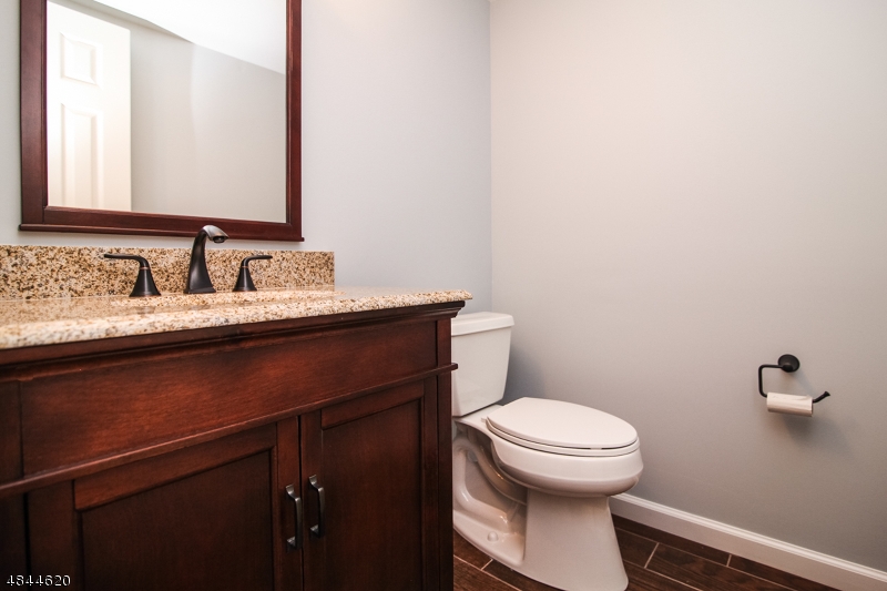 9 Heritage Drive, Unit E Chatham, NJ 07928 - Photo 8 of 11