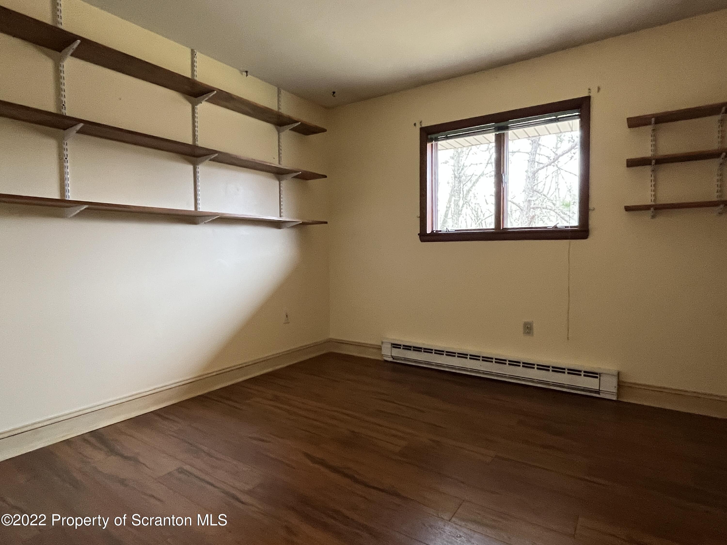 11046 Spring Drive Clarks Summit, PA 18411 - Photo 18 of 32 Gallery Image 18