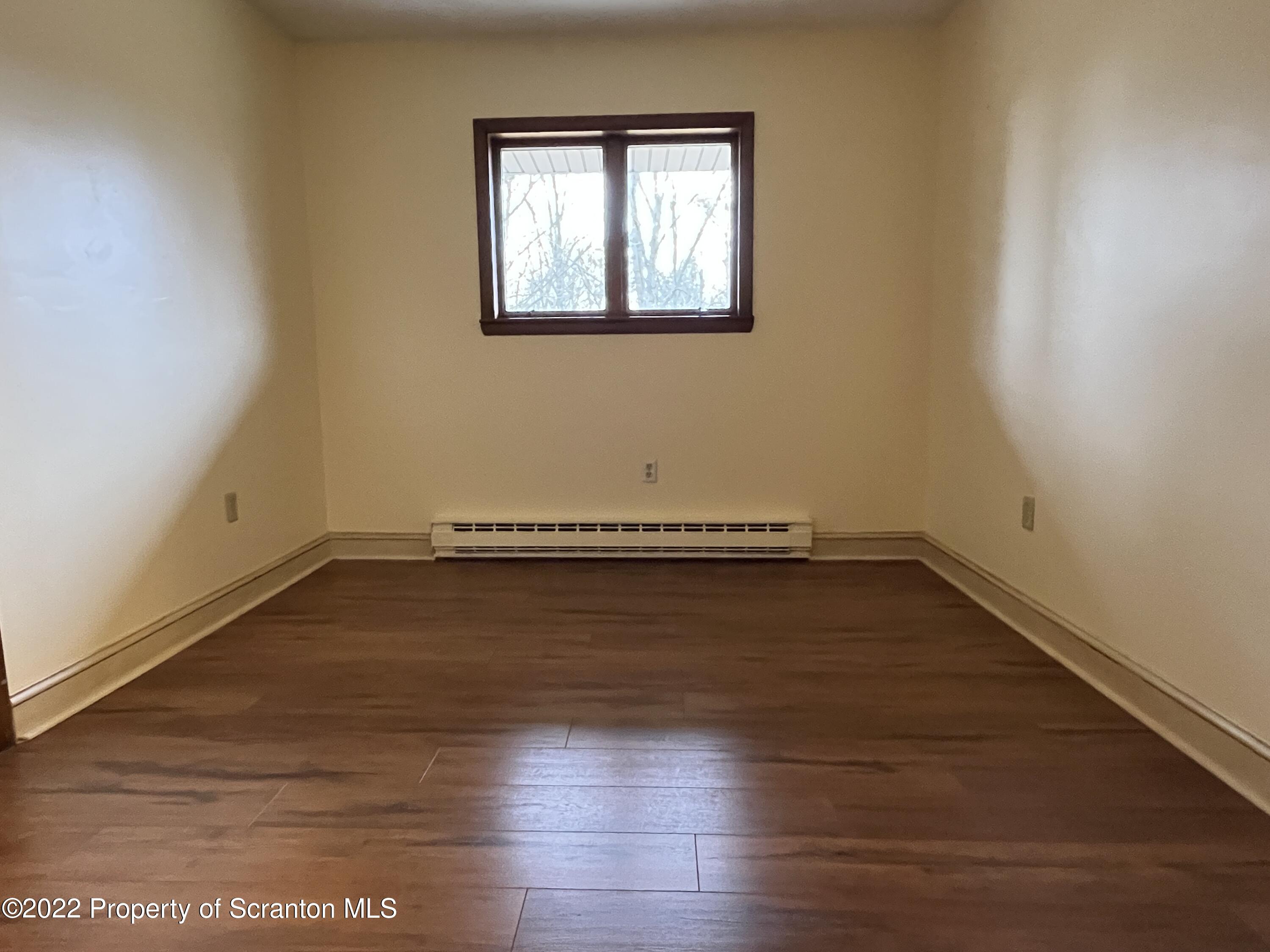 11046 Spring Drive Clarks Summit, PA 18411 - Photo 19 of 32 Gallery Image 19
